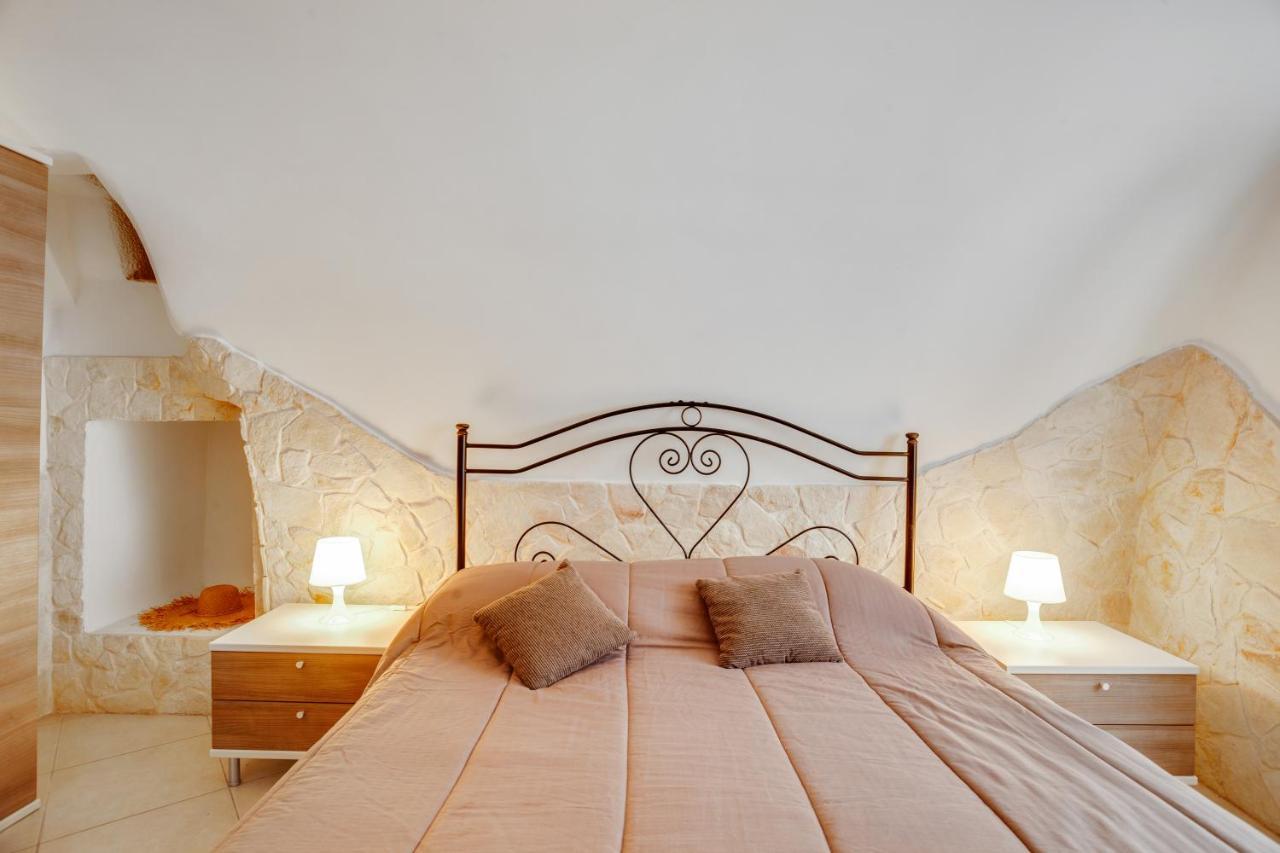 La Chicca Historic Center Beautiful Flat Apartamento Monopoli Exterior foto
