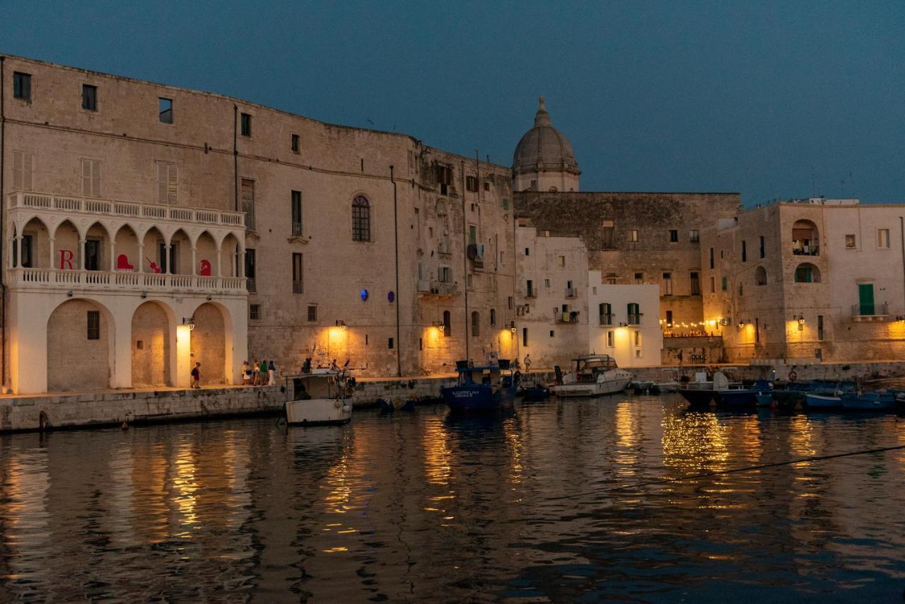 La Chicca Historic Center Beautiful Flat Apartamento Monopoli Exterior foto
